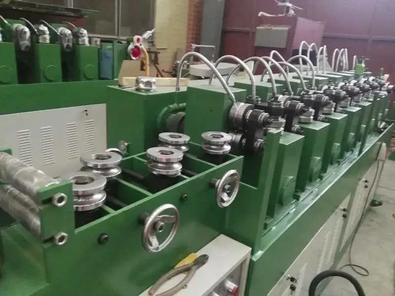 Rolling Mill Pressing Operasi dan Kelebihan Sistem